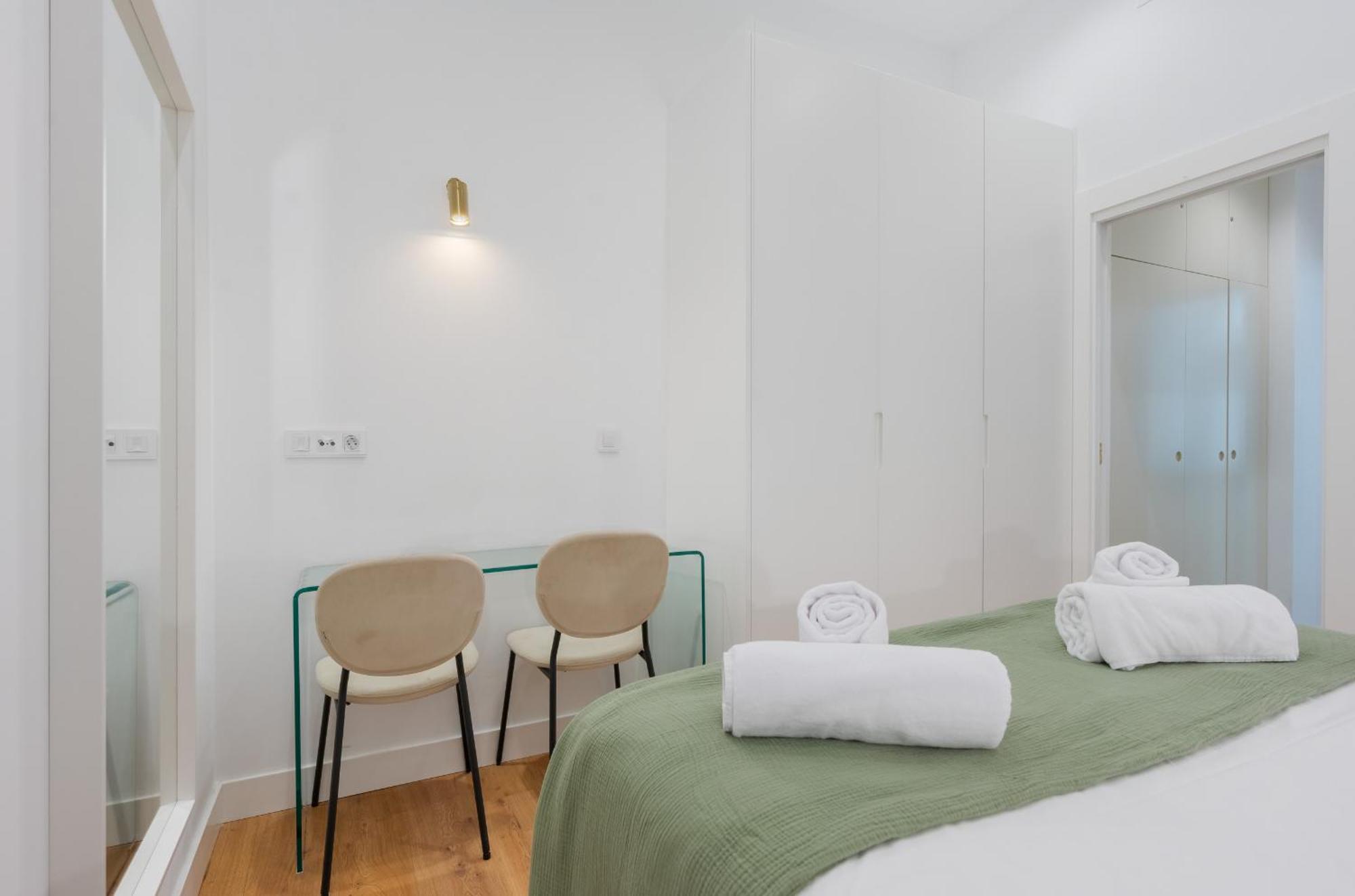 Arroyo 3 Apartments Seville Luaran gambar