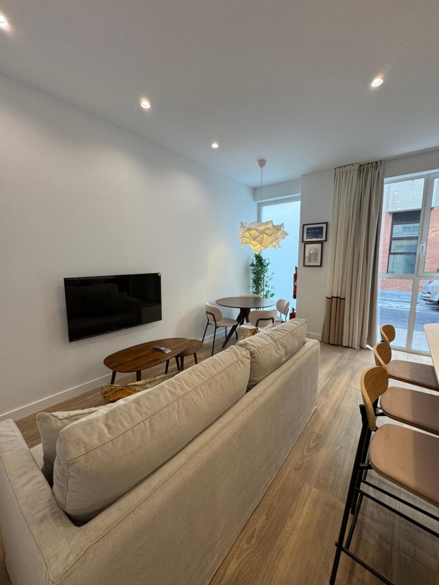 Arroyo 3 Apartments Seville Luaran gambar